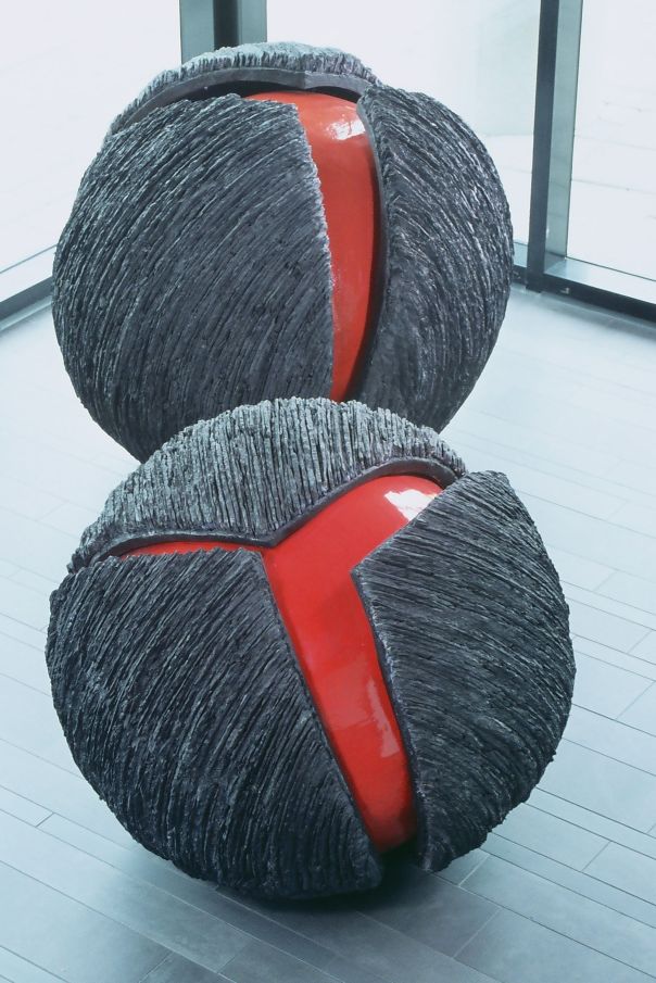 Maroons 2007 round high 33 and 40 inch_ (1)